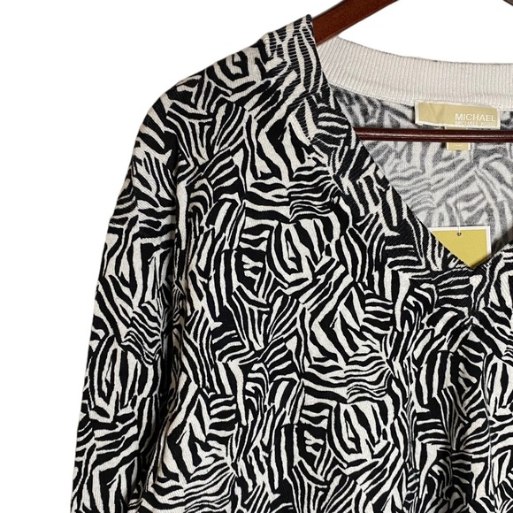Michael Michael Kors Long Sleeve Black White Zebra Print V-Neck Sweater Large - Picture 7 of 15